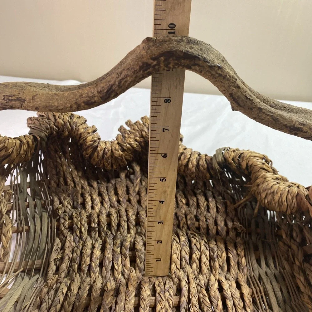 VTG Rustic Woven Basket Tree Branch Handle Boho Farmhouse Primitive Decor Cottag